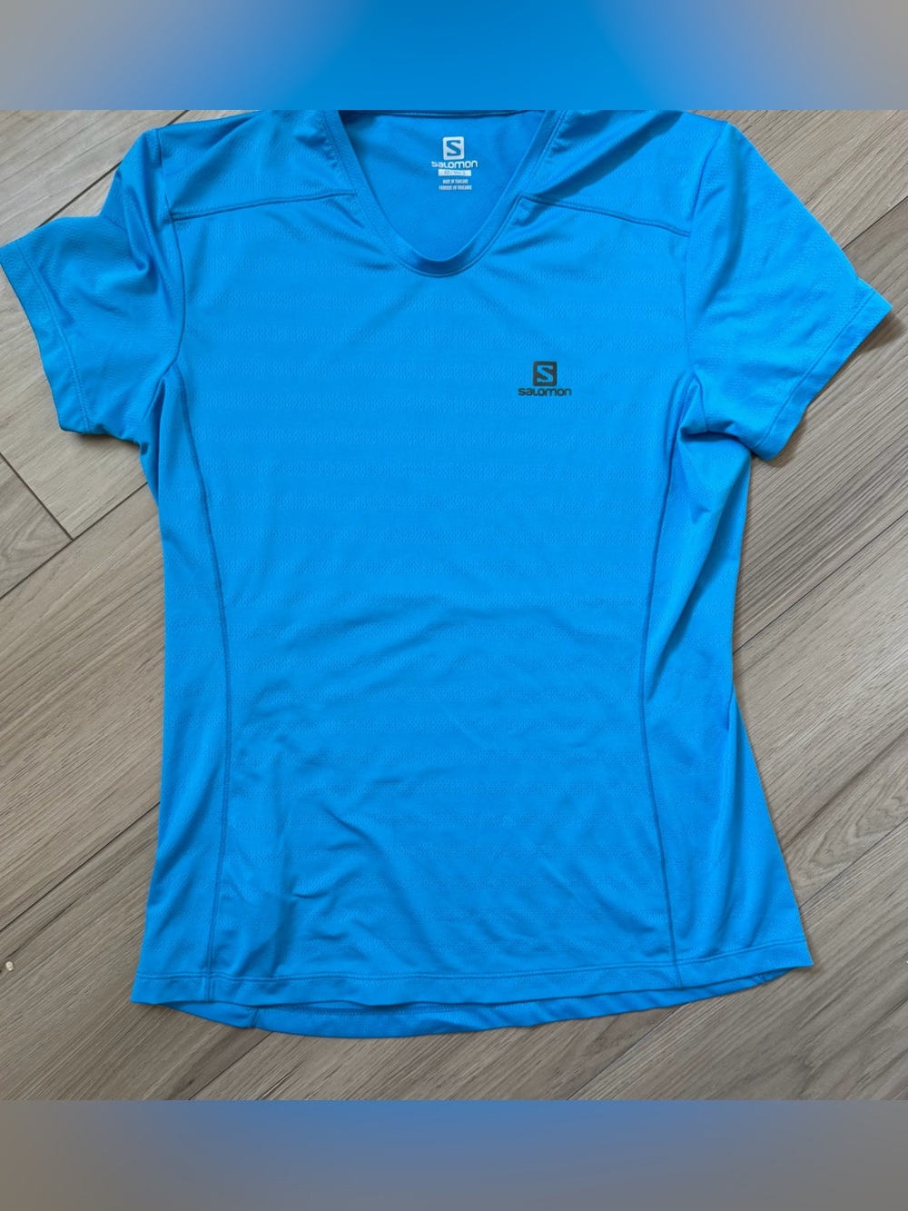 Salomon Women’s Bright Blue Short-Sleeve Athletic Tee